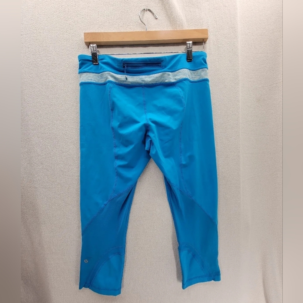 Lululemon Women's Run Inspire Crop Blue Gym Leggings Size 10